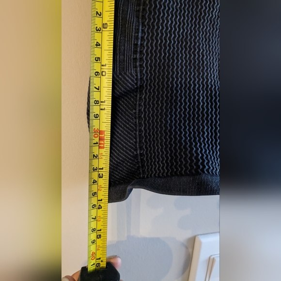 Free People cute workout shorts and top set - Picture 8 of 10